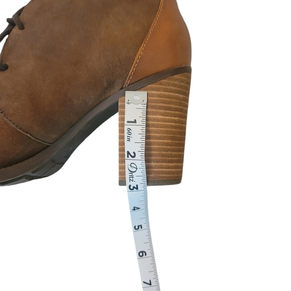 Tommy Hilfiger Ankle Booties Saddle Leather/Suede 3" Heel Women's Size 8.5 - Picture 6 of 11